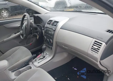 2011 Toyota Corolla Le z USA, uszkodzony, nr VIN 2T1BU4EE5BC574949